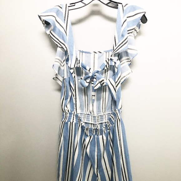 Flouncy Romper - Picture 3 of 3